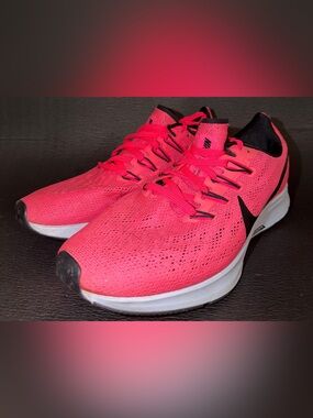 Nike Women's Pink Running Shoes - Lightweight Performance
